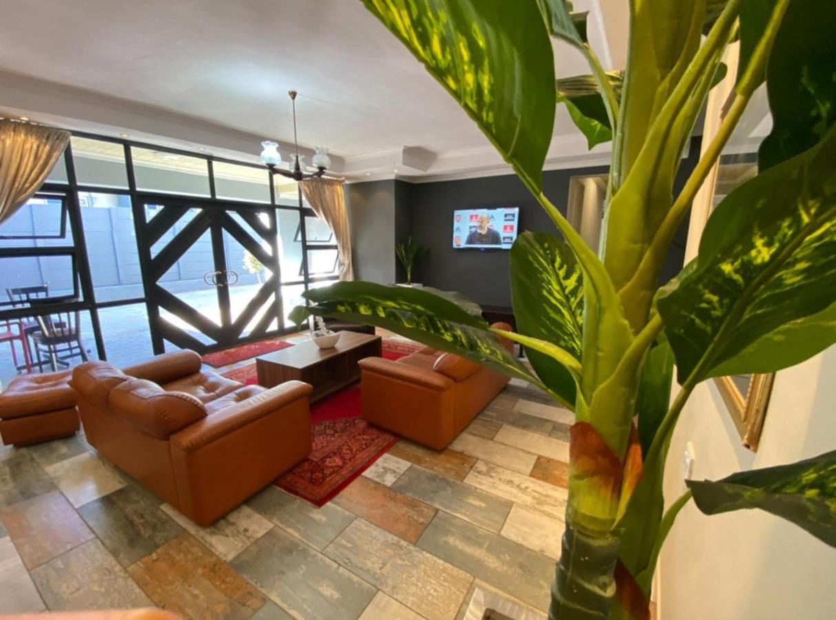 Victoria Guest Lodge 贝尔维尔 外观 照片